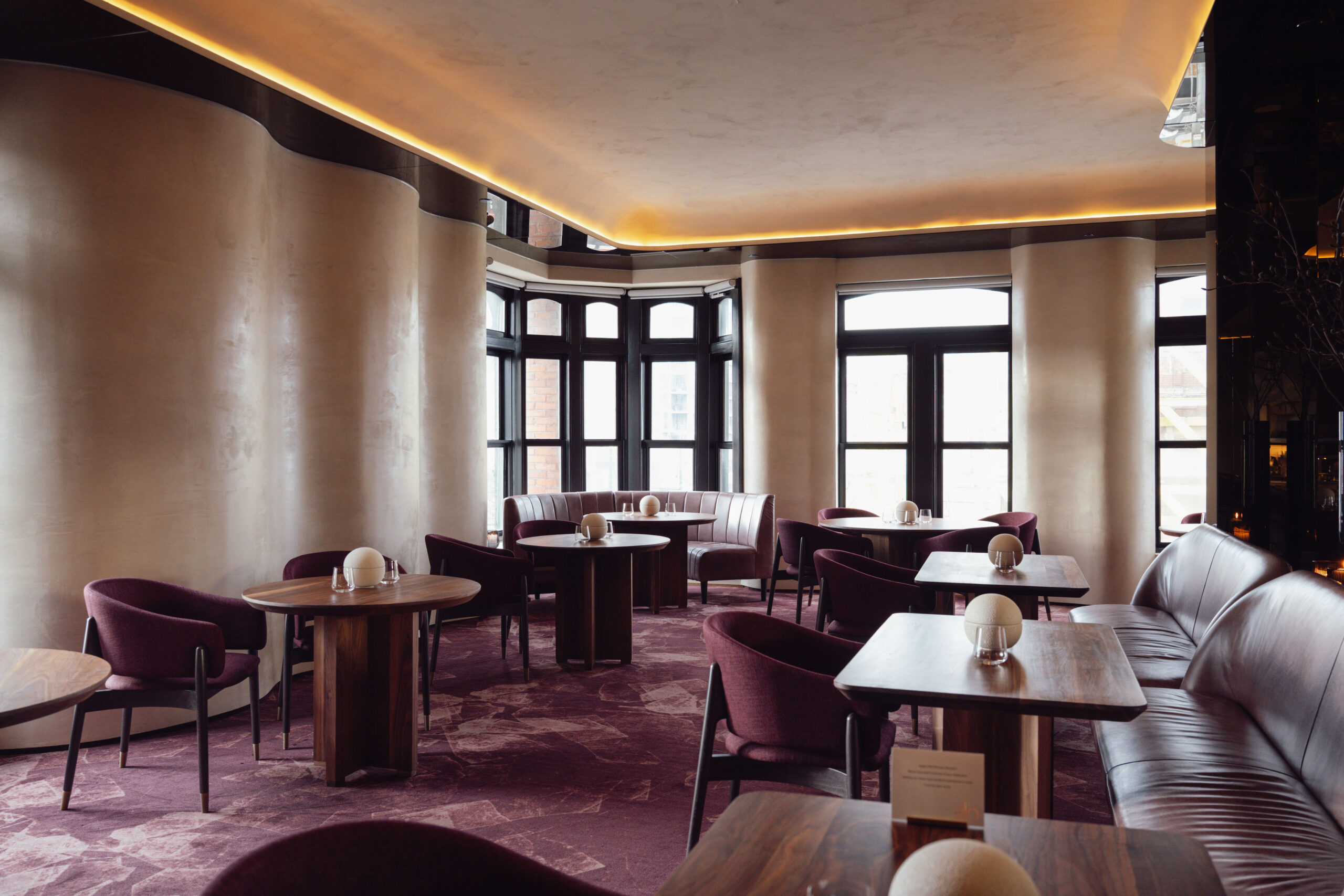 Alo Restaurant entrance