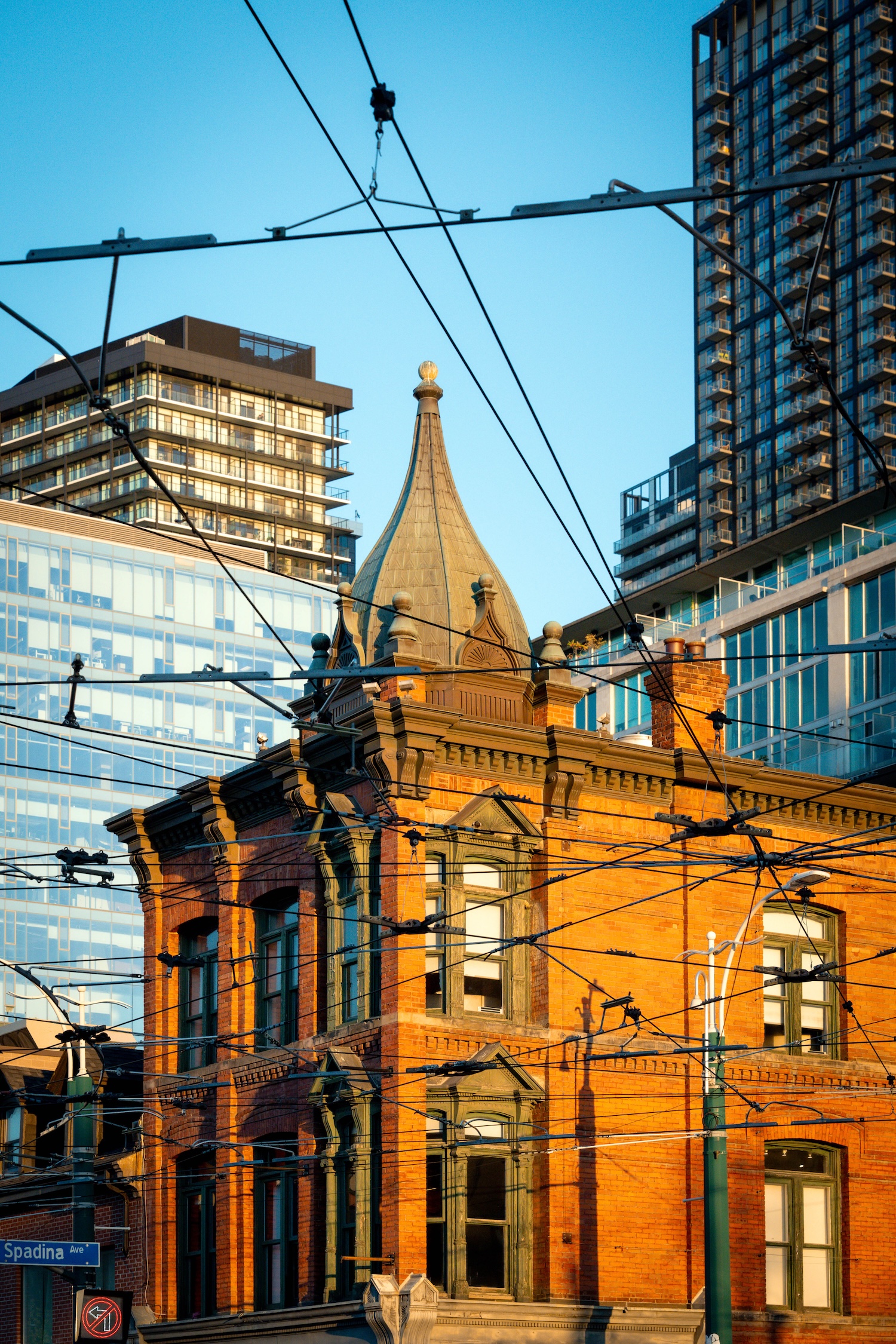 Alo Restaurant dining room